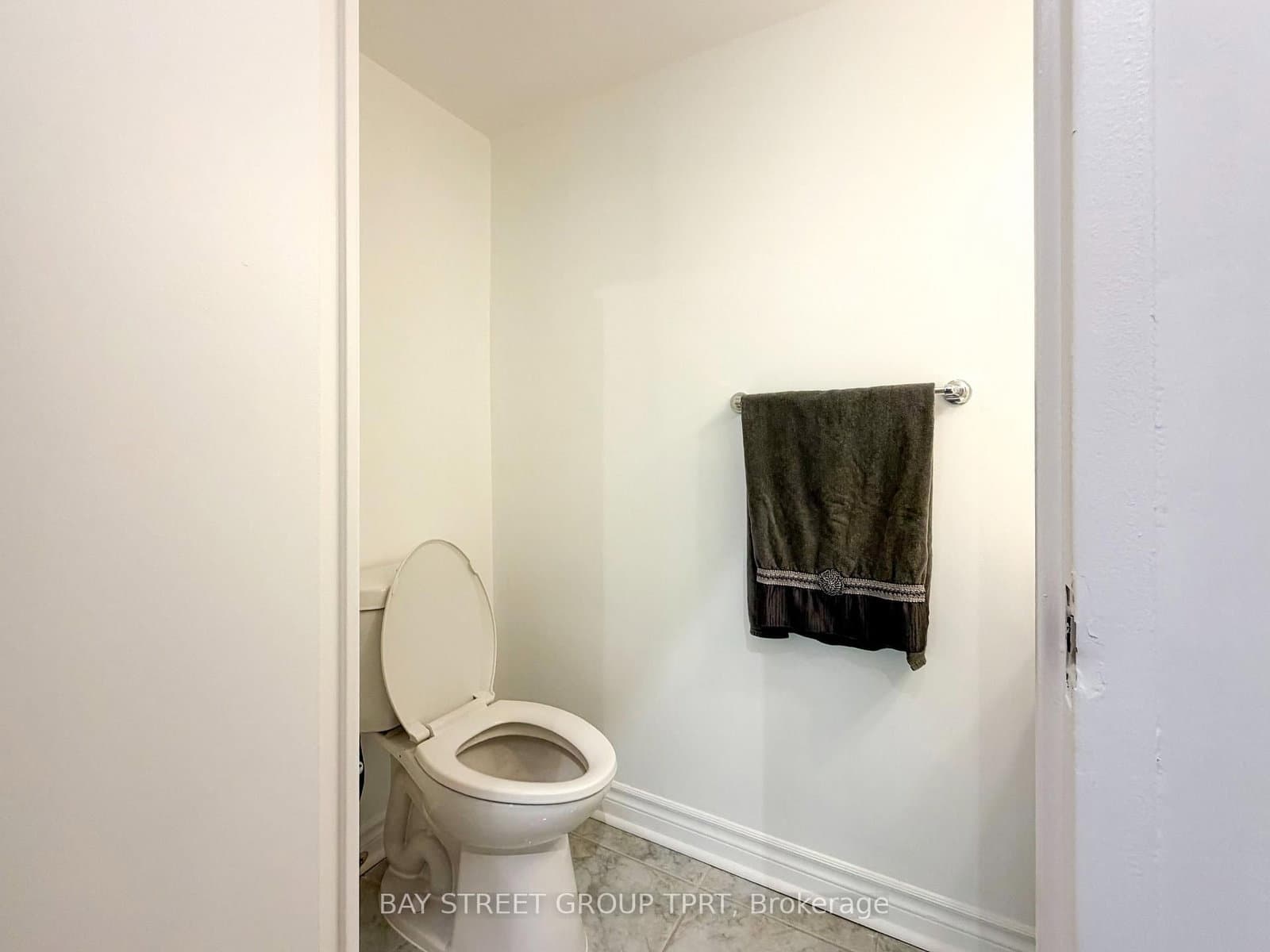 9 Four Winds Drive, Unit 208 thumbnail 23