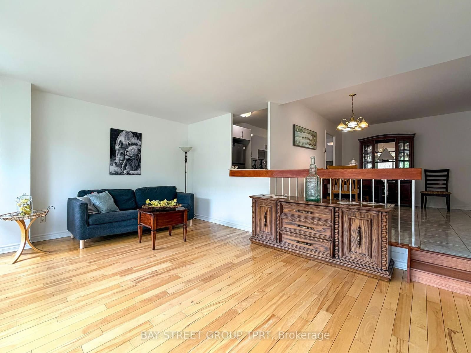 9 Four Winds Drive, Unit 208 thumbnail 6