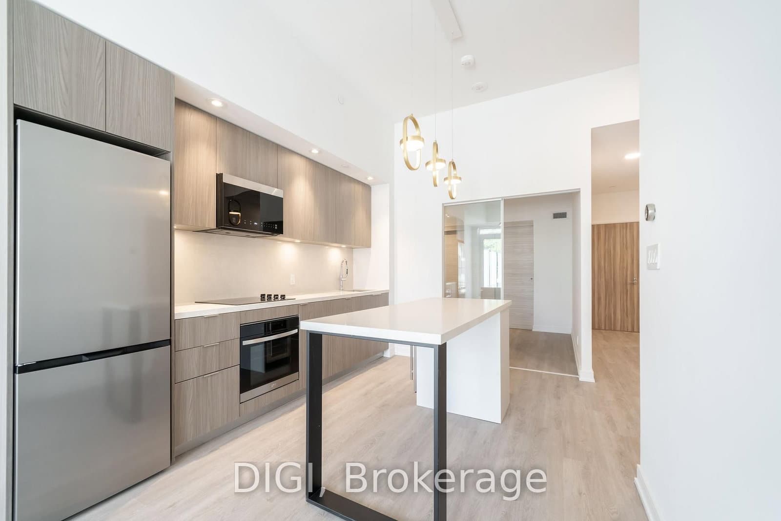 485 Perth Avenue, Unit W426 thumbnail 3