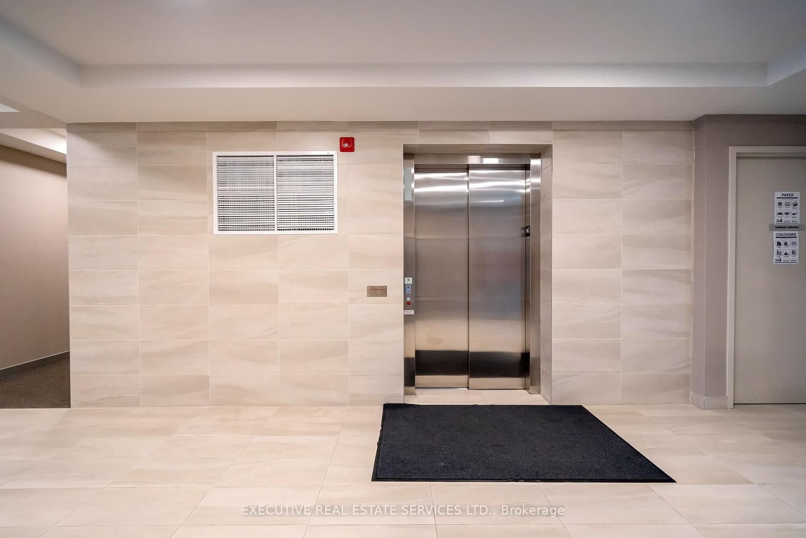 58 Sky Harbour Drive, Unit 402 thumbnail 9