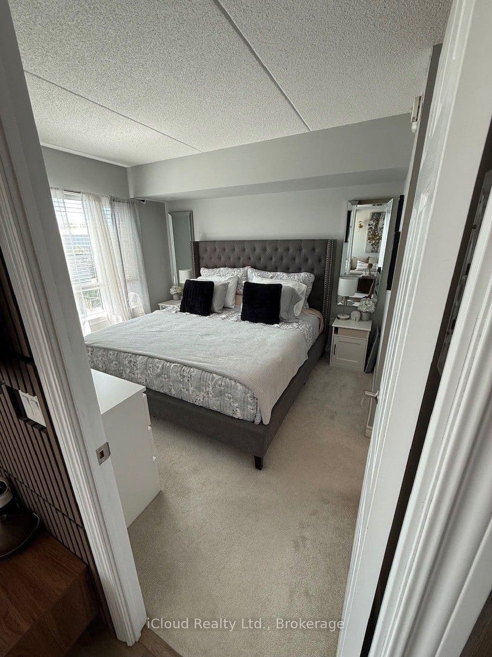 716 Main Street E, Unit 210 thumbnail 16
