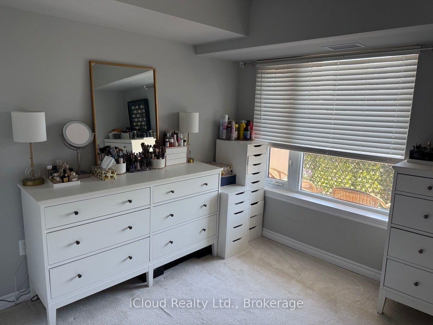 716 Main Street E, Unit 210 thumbnail 20