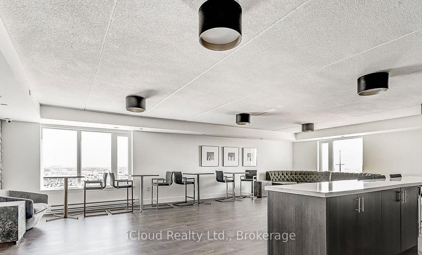 716 Main Street E, Unit 210 thumbnail 26
