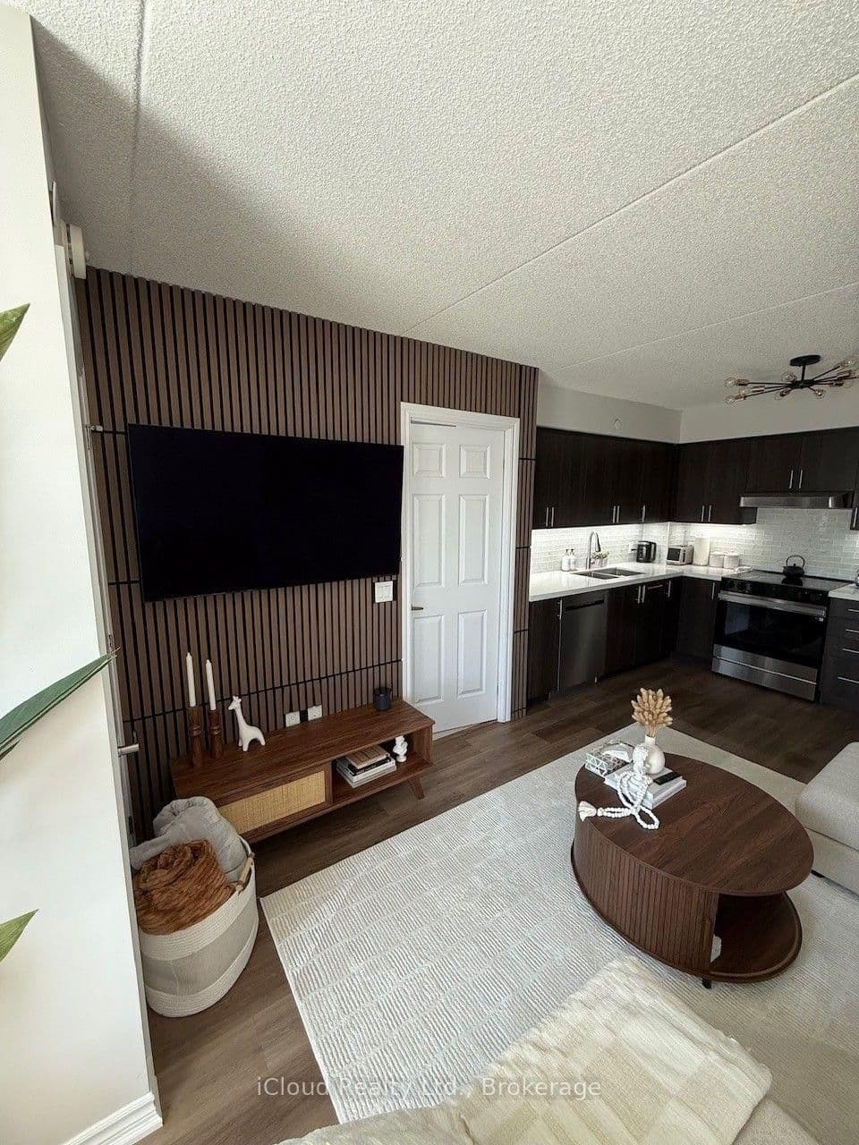 716 Main Street E, Unit 210 thumbnail 6