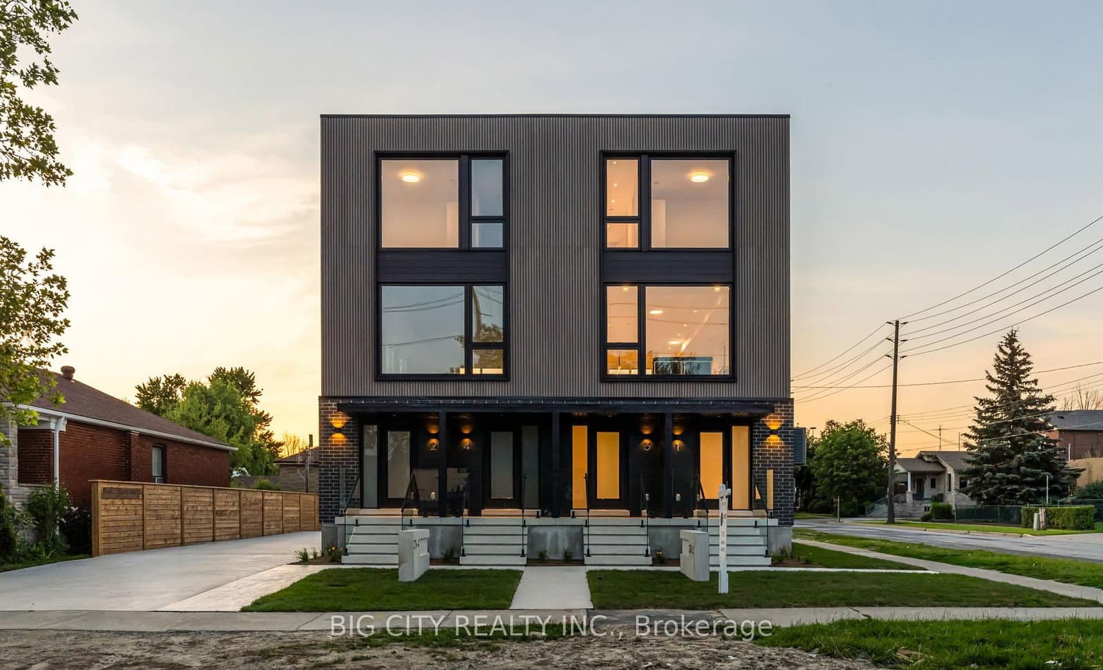 276 Lanor Avenue, Unit 3 thumbnail 2