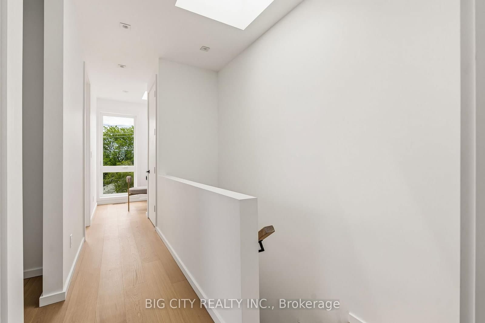 276 Lanor Avenue, Unit 3 thumbnail 20