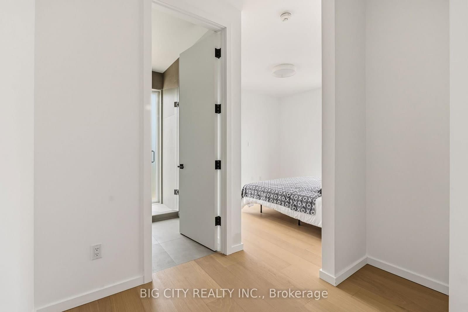 276 Lanor Avenue, Unit 3 thumbnail 23