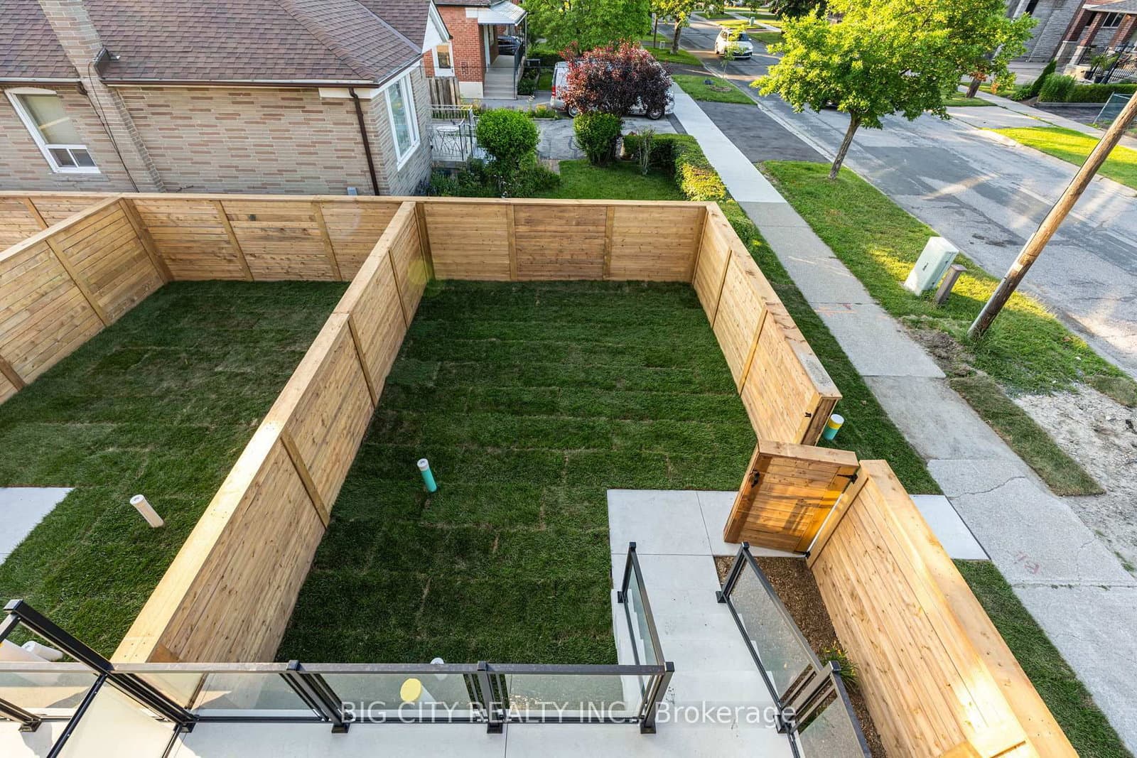 276 Lanor Avenue, Unit 3 thumbnail 37