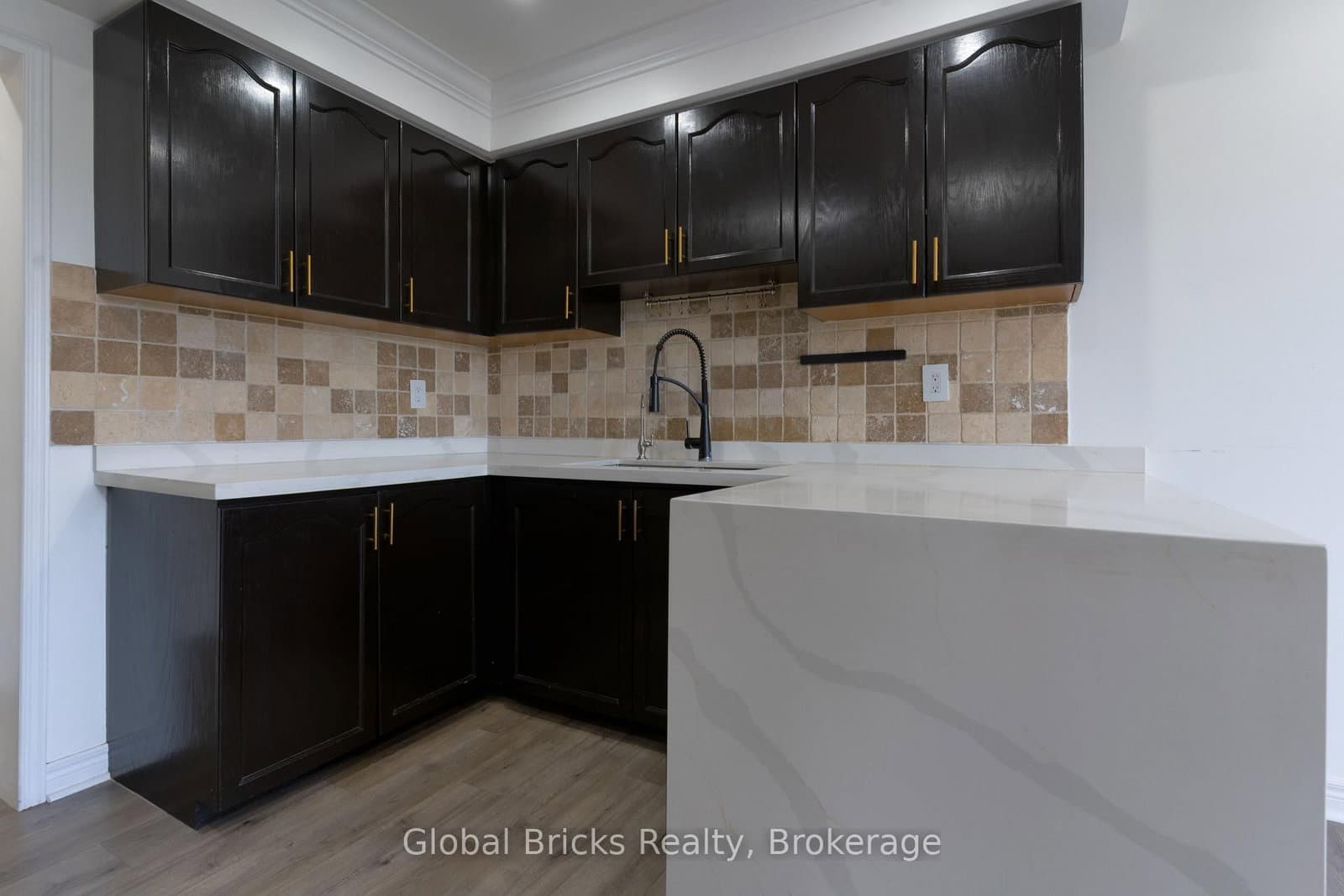 85 Millstone Drive thumbnail 9