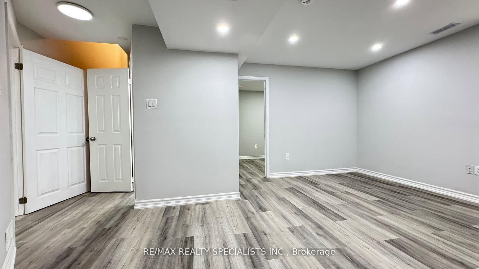 3 Lennon Trail, Unit Lower 2-B thumbnail 12