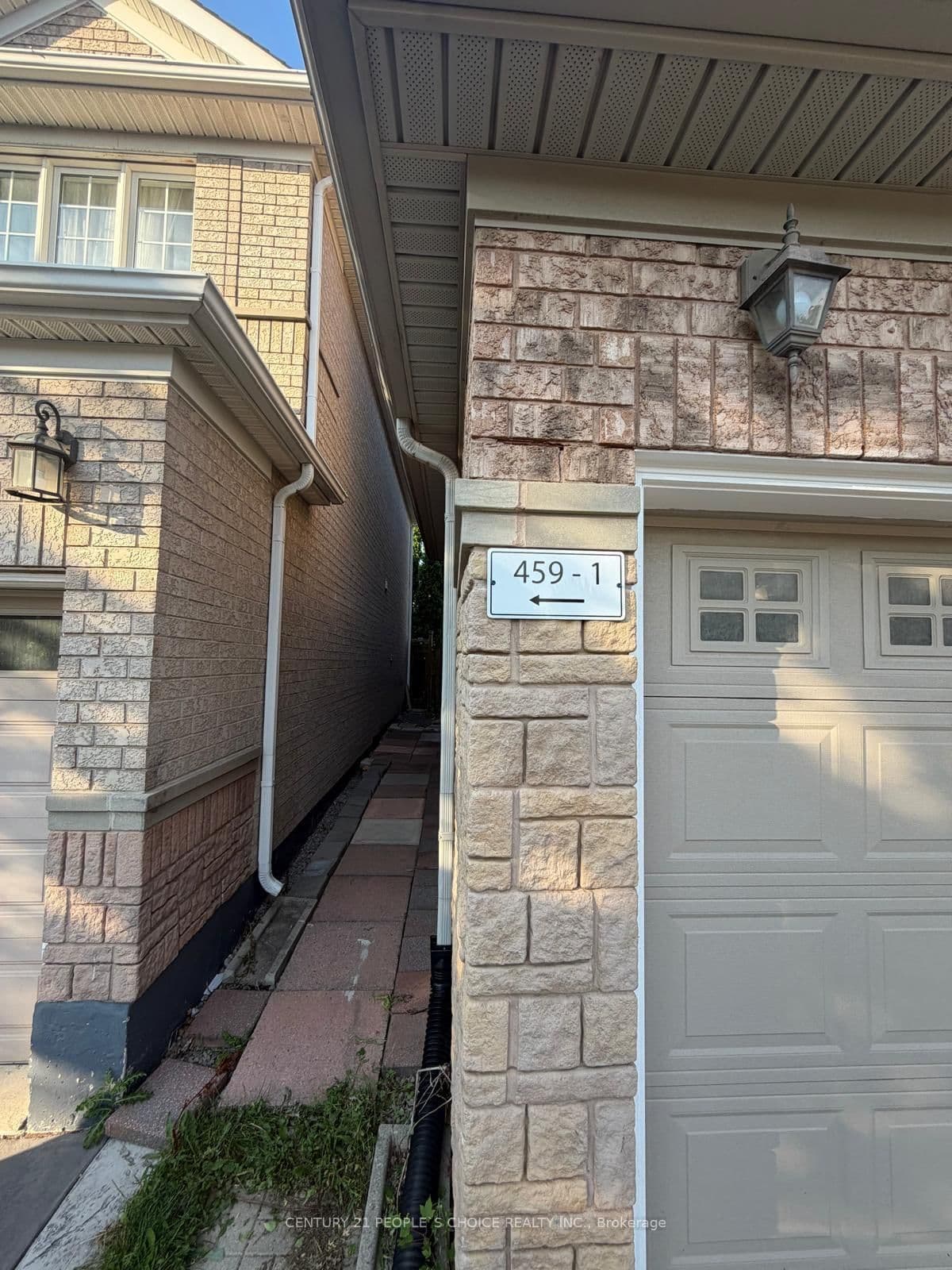 459 Pettit Trail, Unit Bsmt thumbnail 3