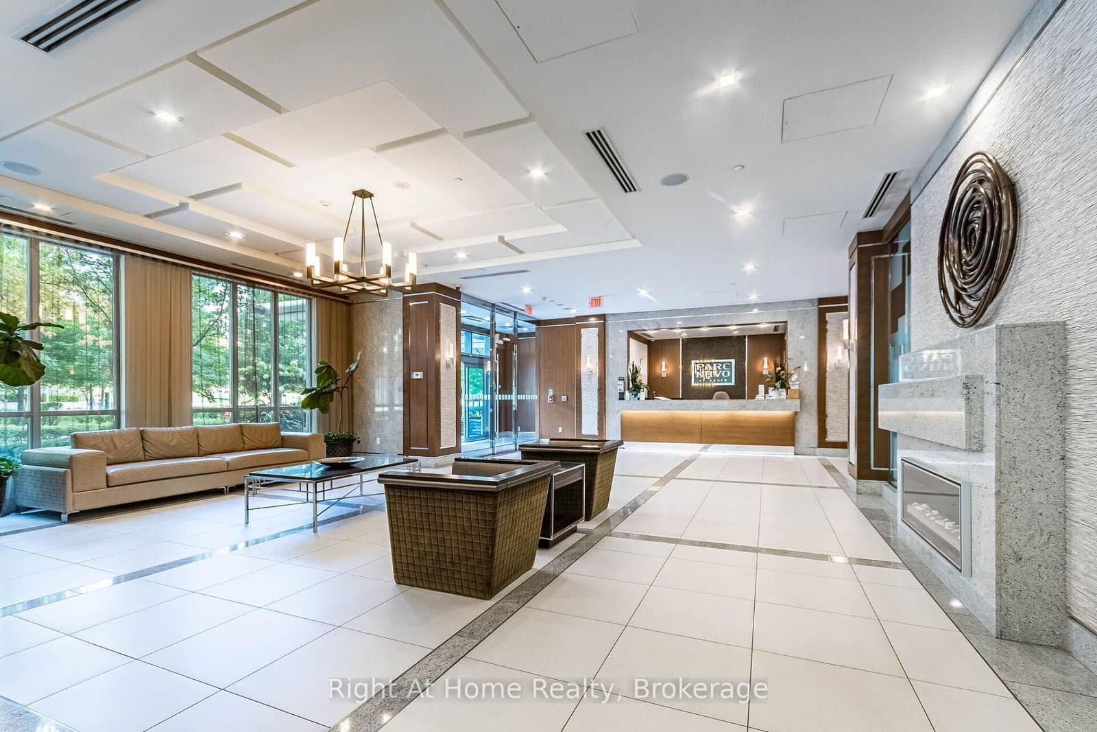 15 Viking Lane, Unit 1303 thumbnail 10