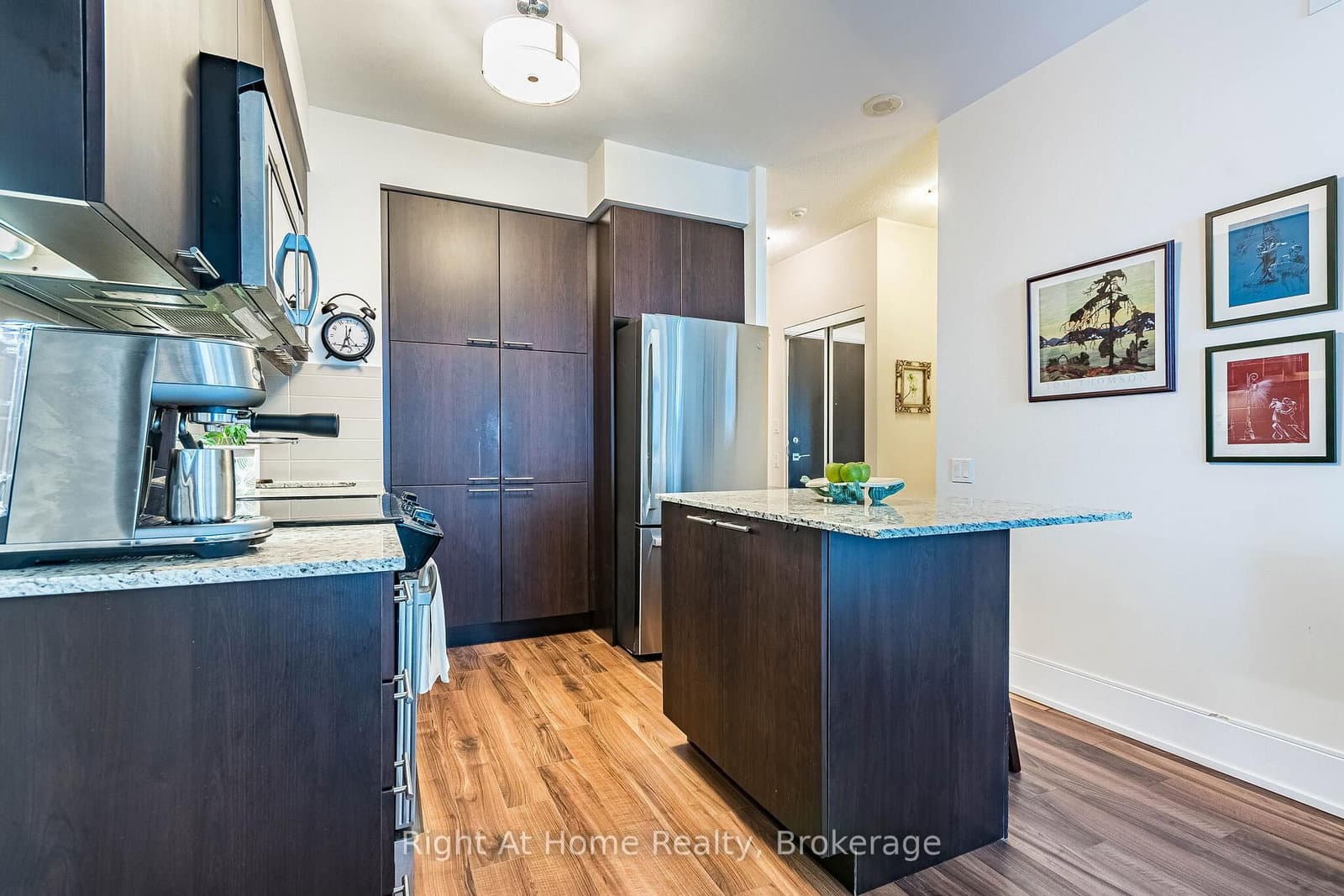 15 Viking Lane, Unit 1303 thumbnail 13