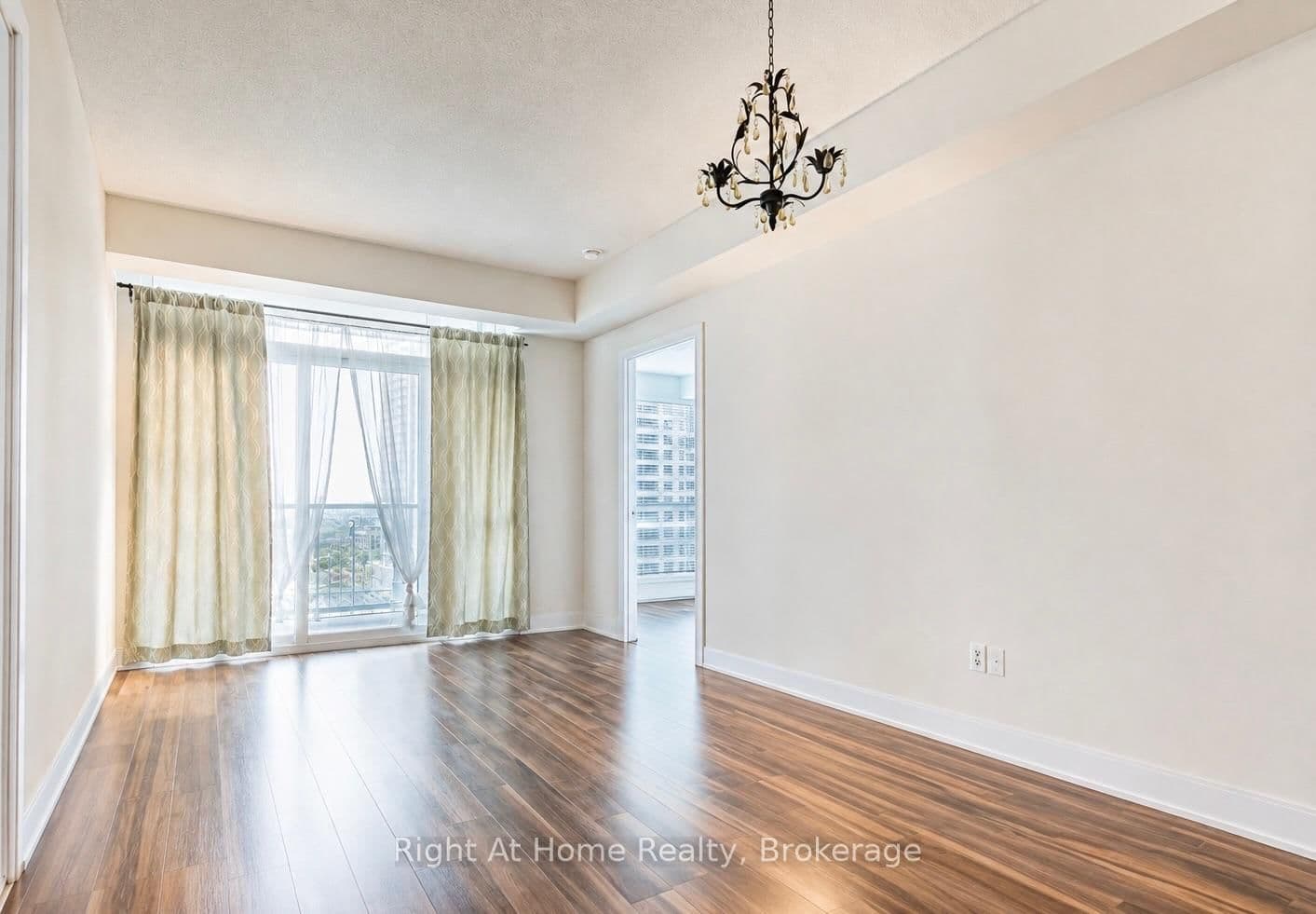 15 Viking Lane, Unit 1303 thumbnail 17