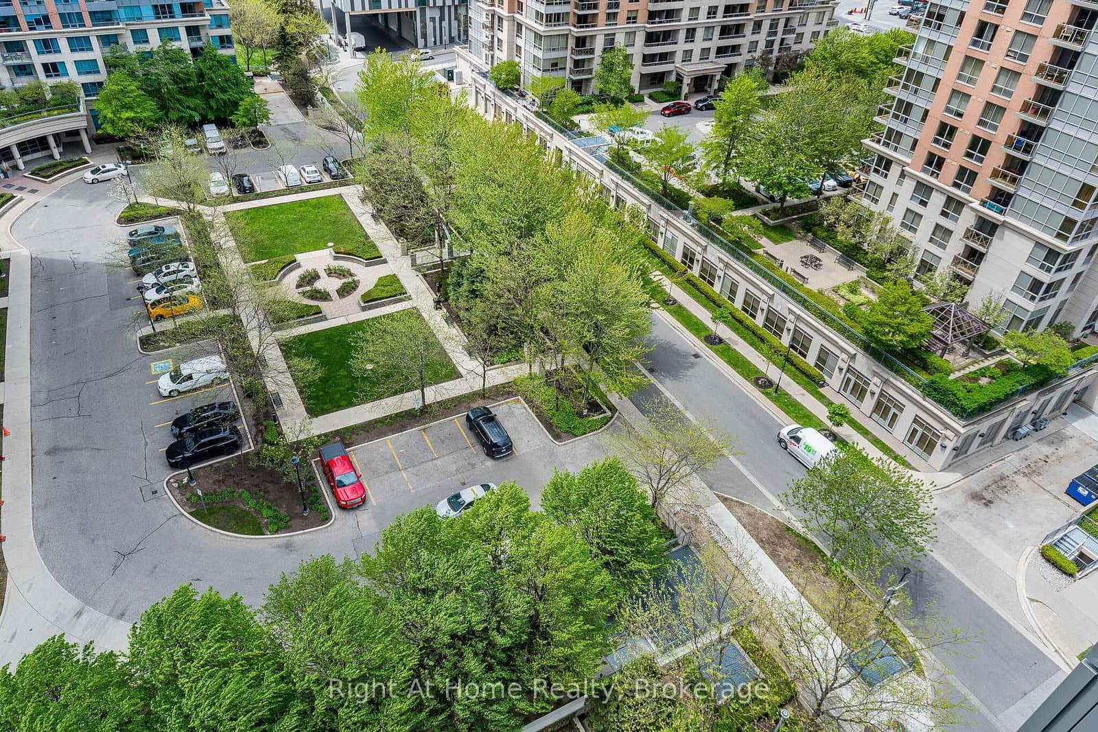 15 Viking Lane, Unit 1303 thumbnail 29