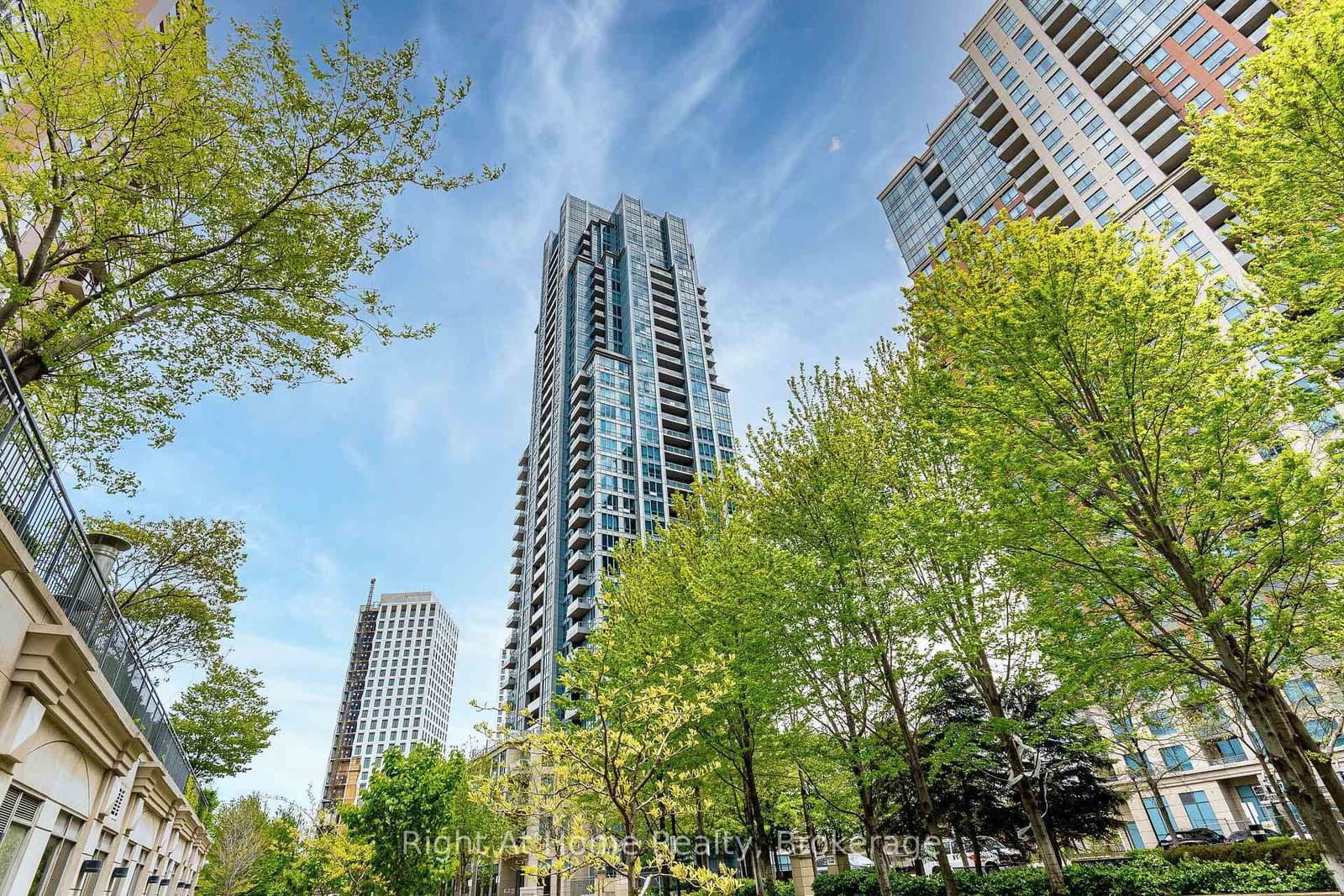 15 Viking Lane, Unit 1303 thumbnail 3