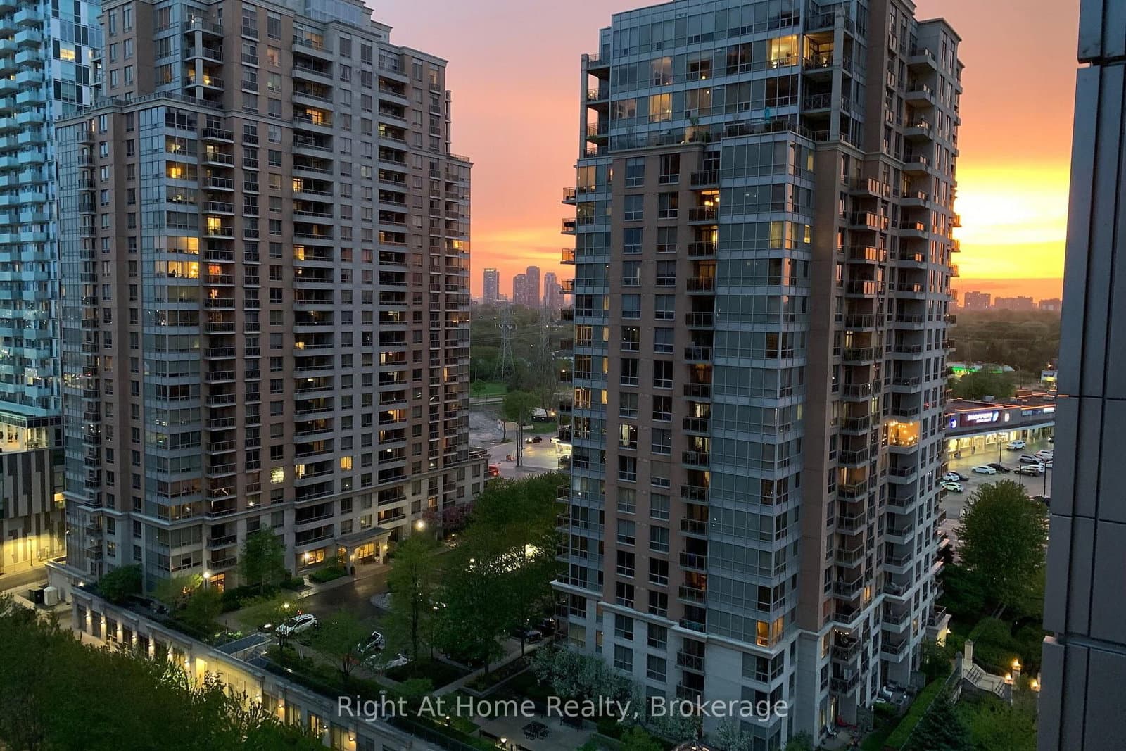 15 Viking Lane, Unit 1303 thumbnail 30