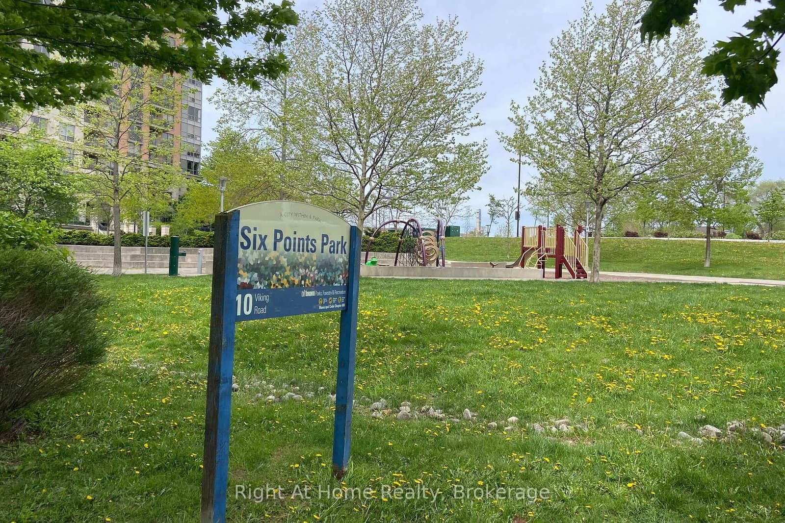 15 Viking Lane, Unit 1303 thumbnail 33