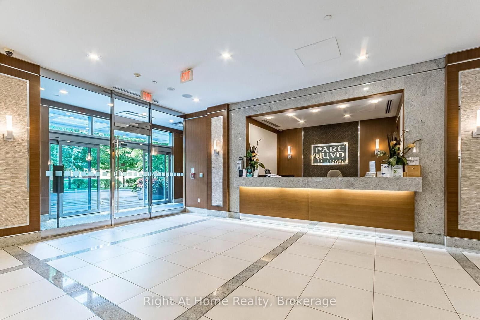 15 Viking Lane, Unit 1303 thumbnail 6