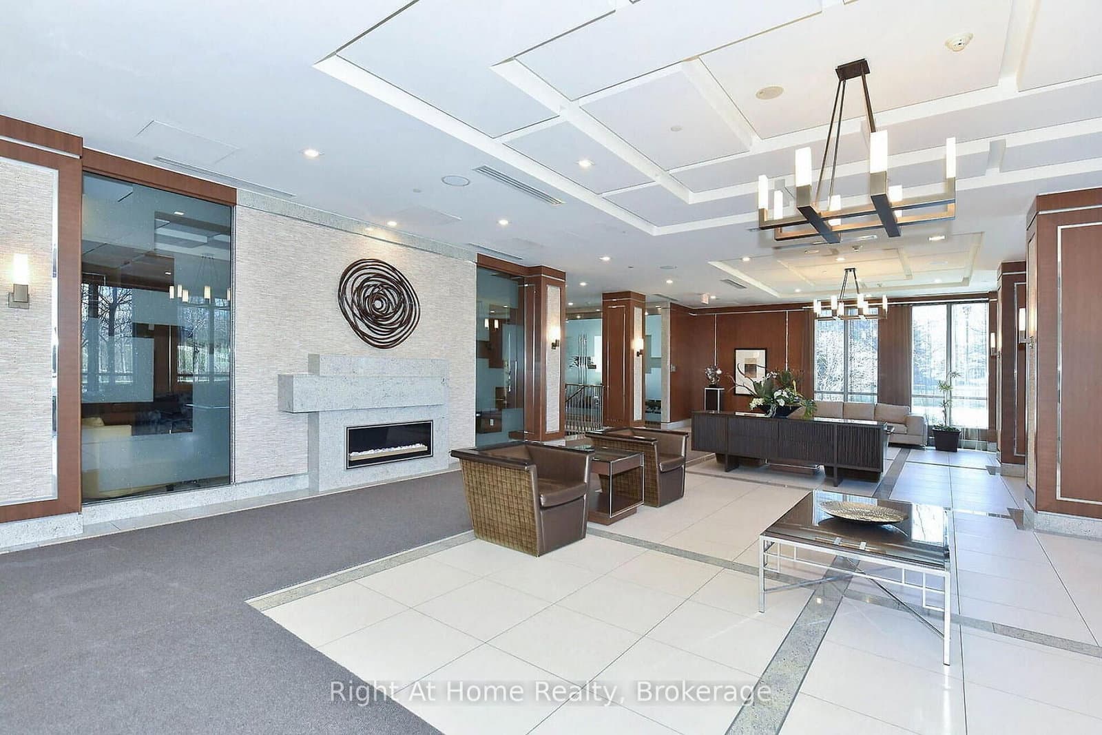 15 Viking Lane, Unit 1303 thumbnail 7