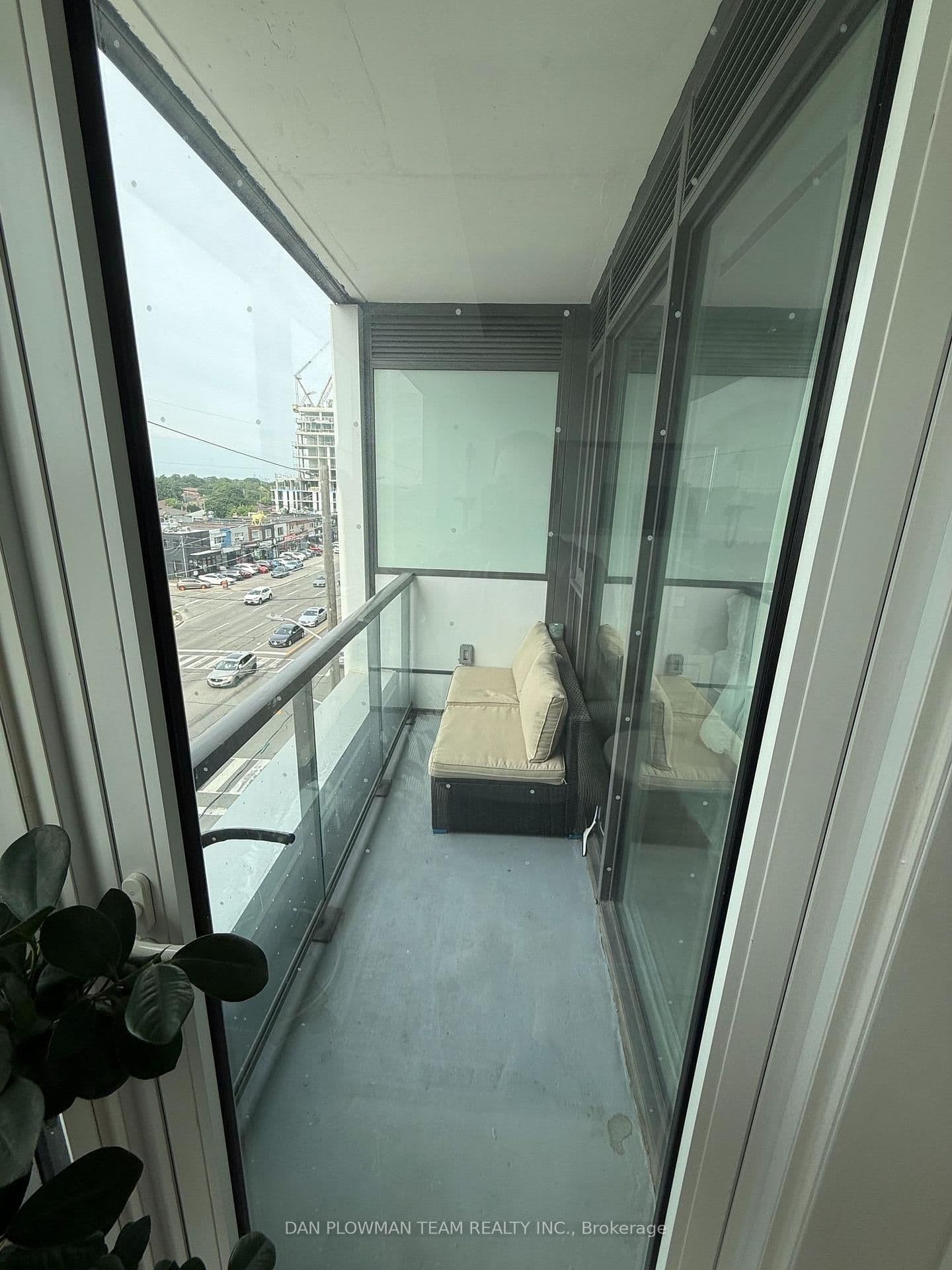 1195 The Queensway, Unit 405 thumbnail 9