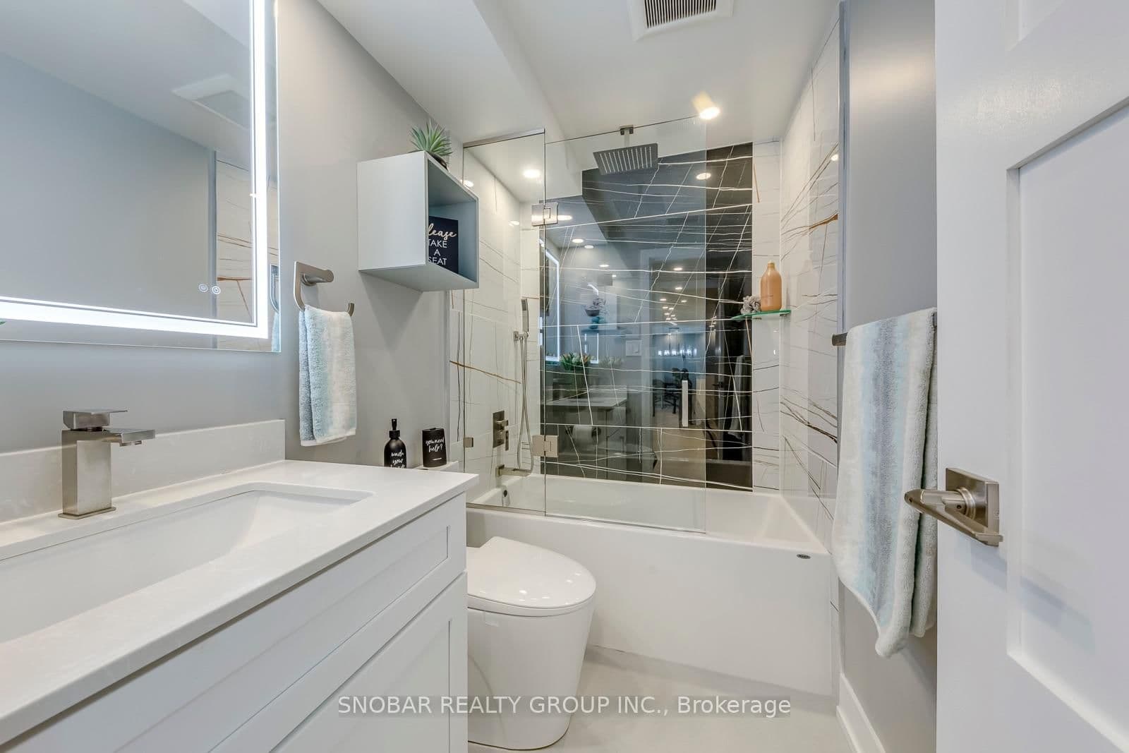 299 Mill Road, Unit 1510 thumbnail 19