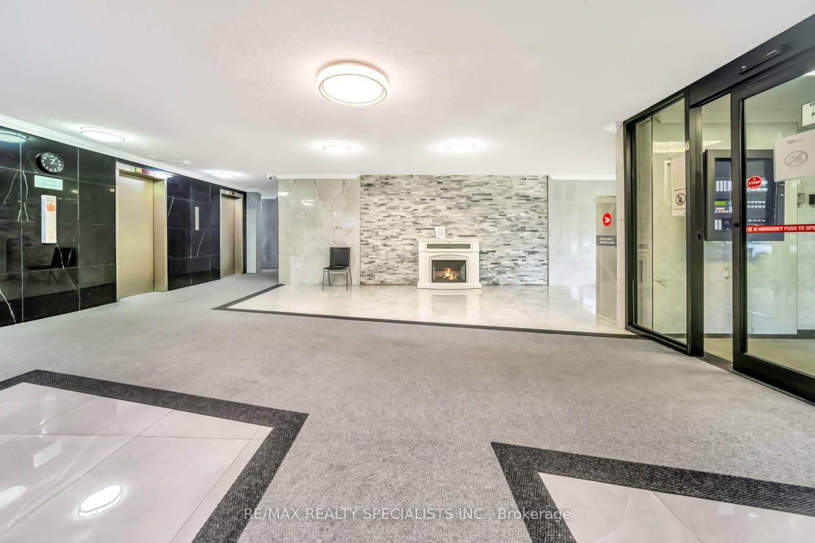 4 Kings Cross Road, Unit 1008 thumbnail 5