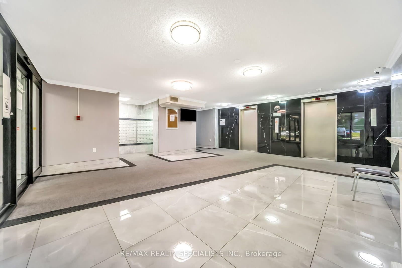 4 Kings Cross Road, Unit 1008 thumbnail 6