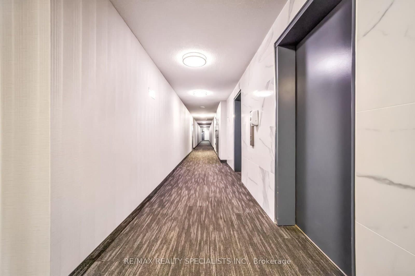 4 Kings Cross Road, Unit 1008 thumbnail 9