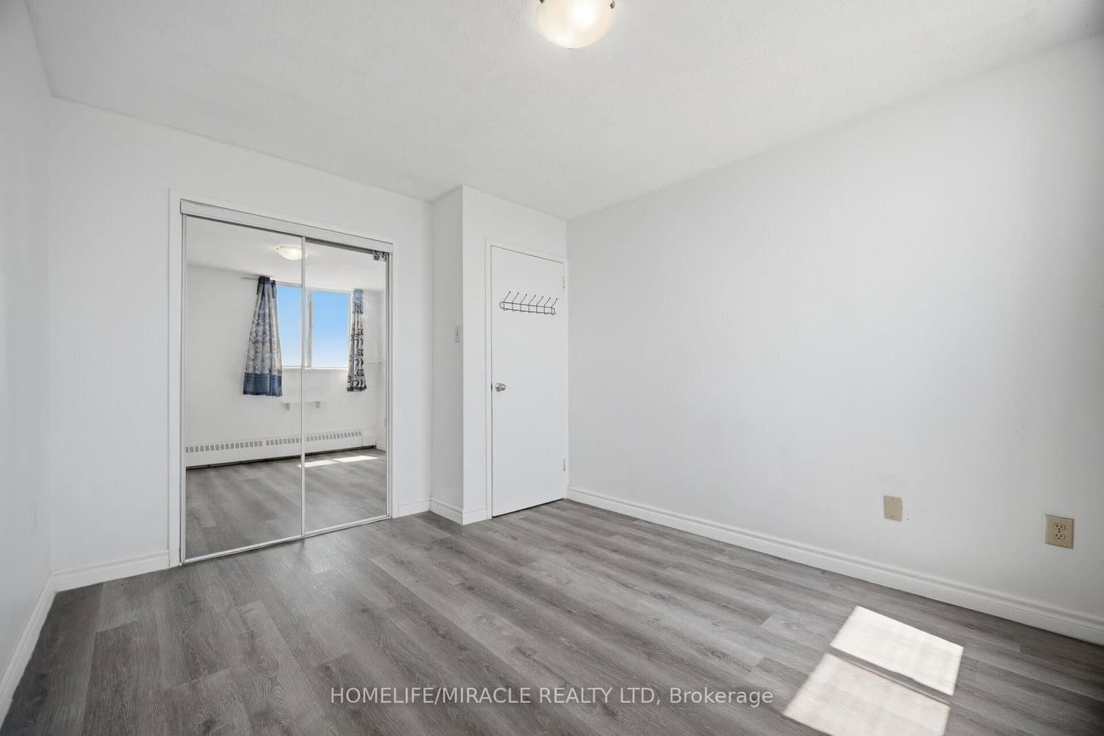 60 Stevenson Road, Unit 1105 thumbnail 27
