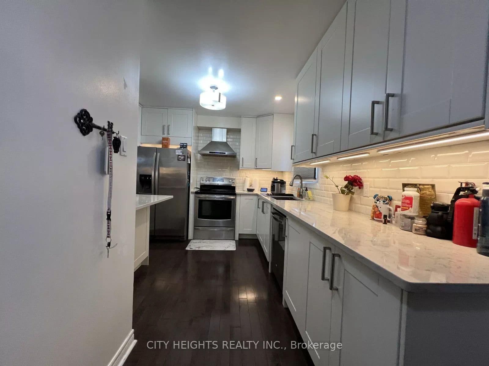 45 Hansen Road N, Unit 20 thumbnail 14