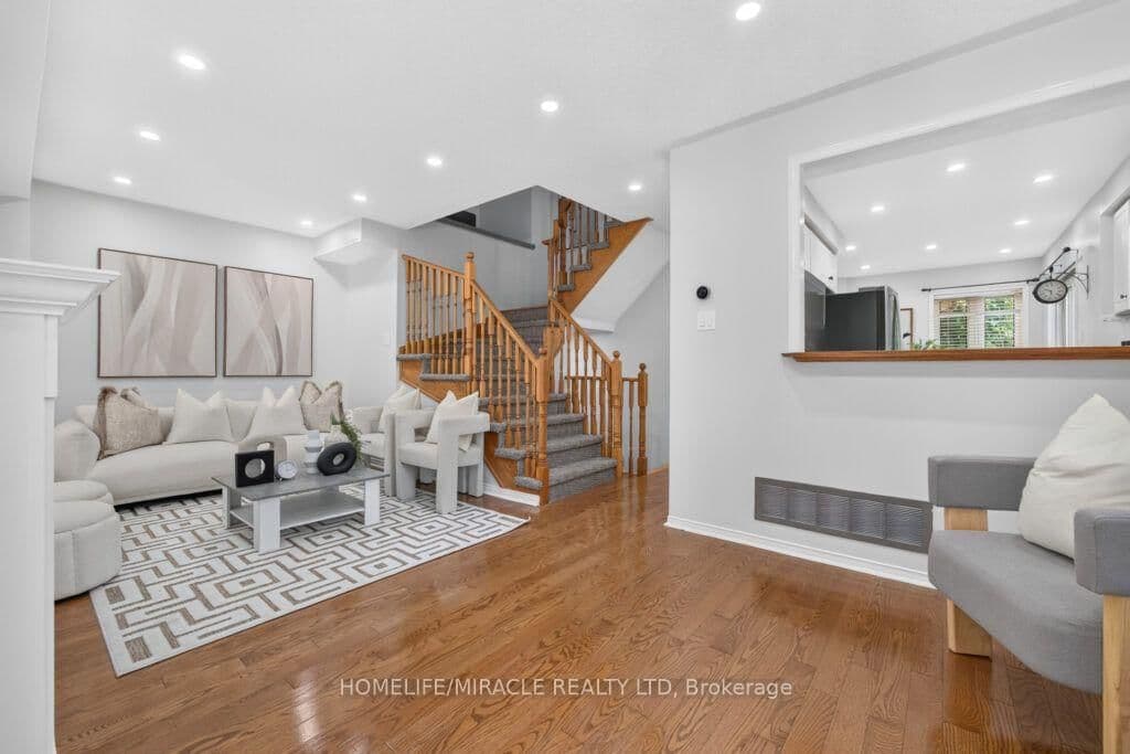 59 Dawson Crescent thumbnail 12