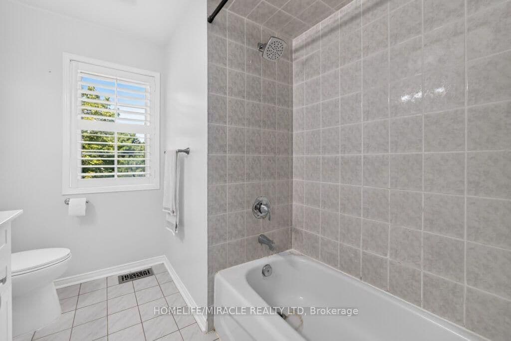 59 Dawson Crescent thumbnail 23