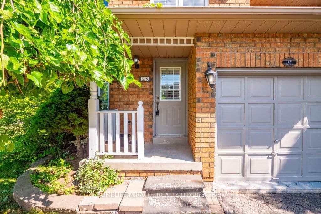 59 Dawson Crescent thumbnail 4