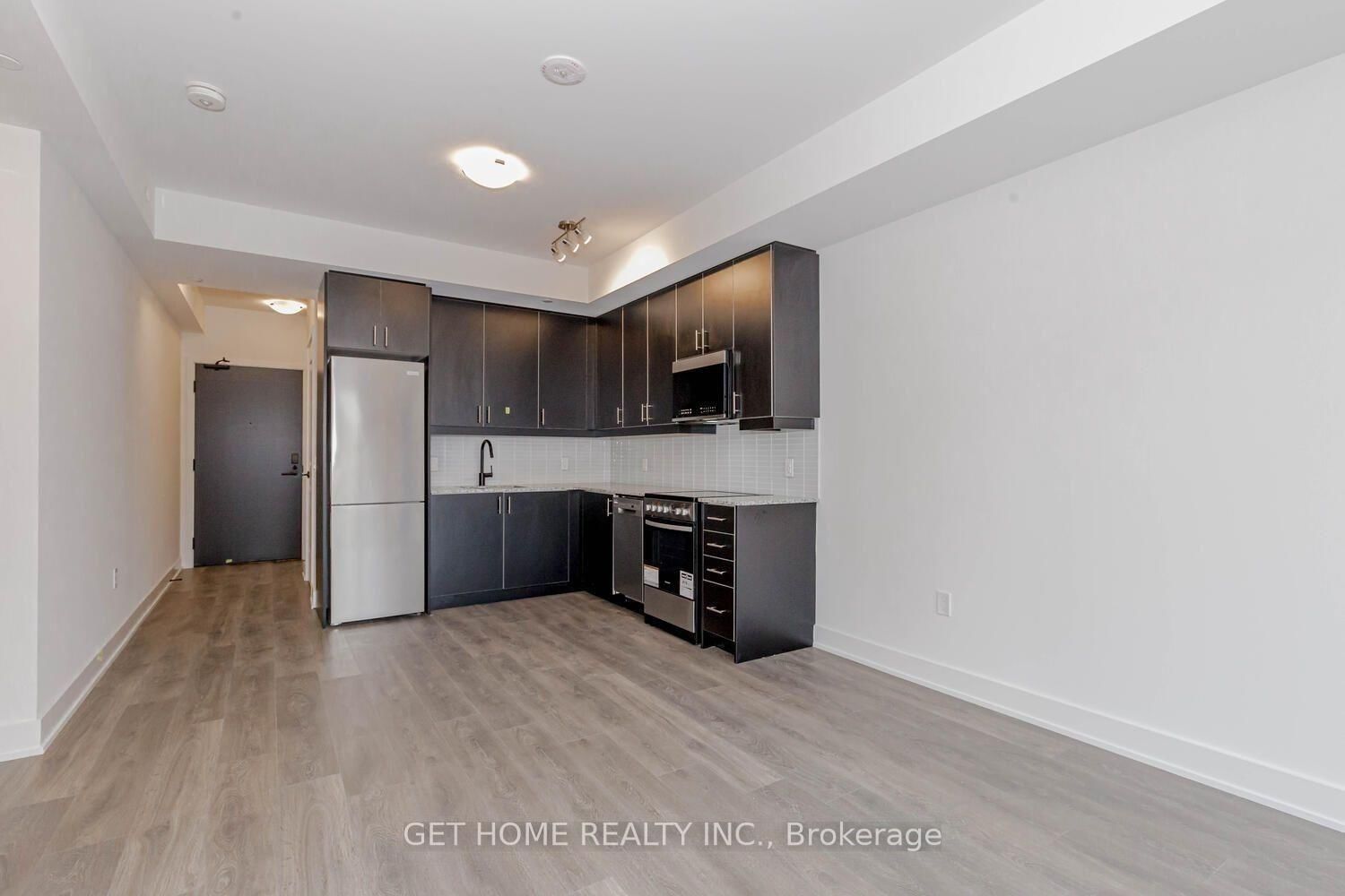 2343 Khalsa Gate, Unit 209 thumbnail 13