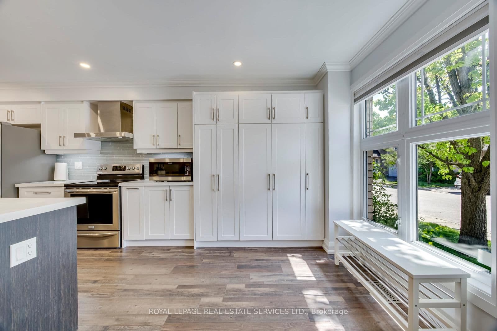 2189 Postmaster Drive, Unit 15 thumbnail 13