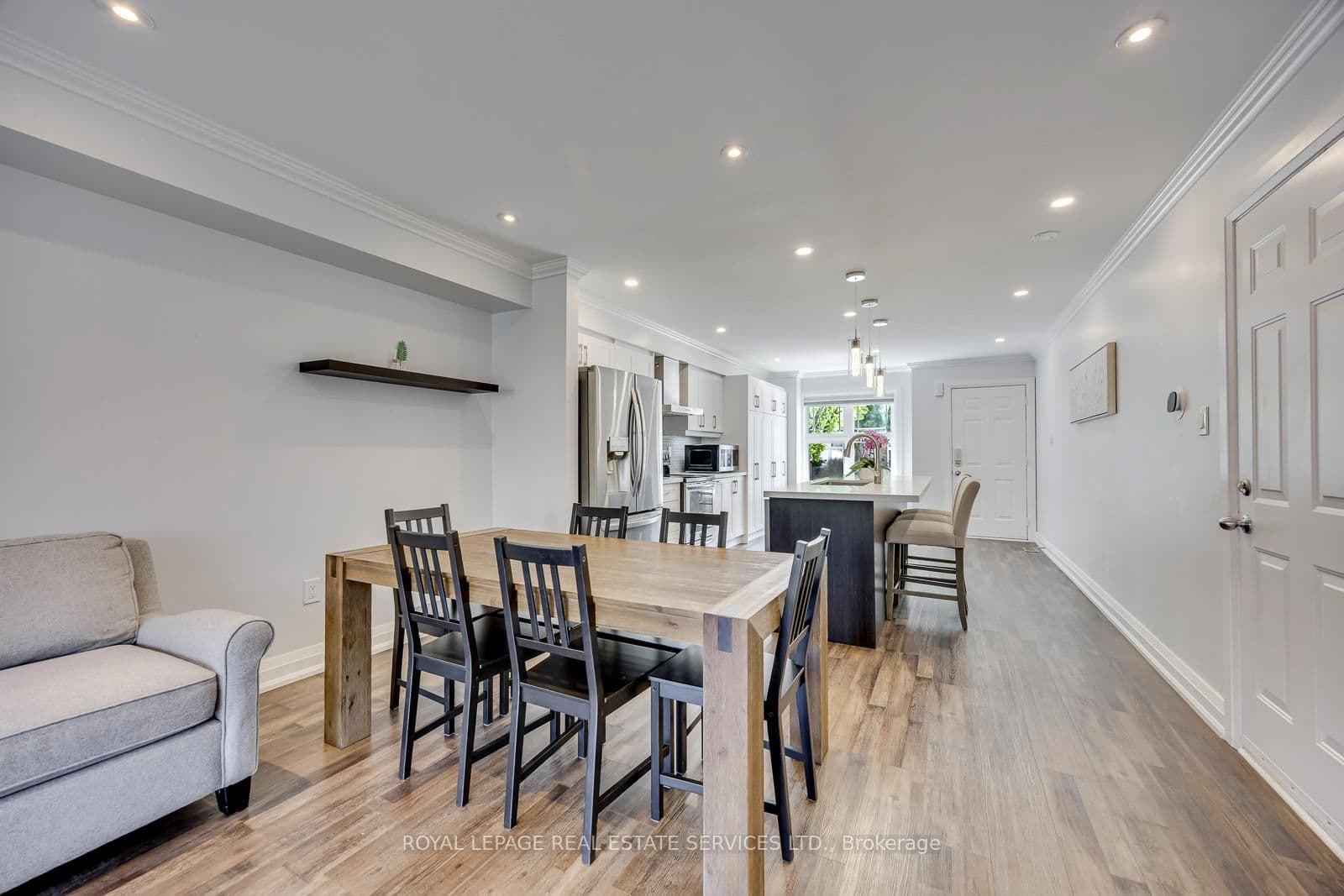 2189 Postmaster Drive, Unit 15 thumbnail 16