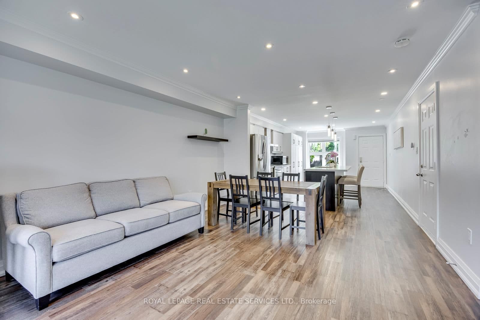 2189 Postmaster Drive, Unit 15 thumbnail 24