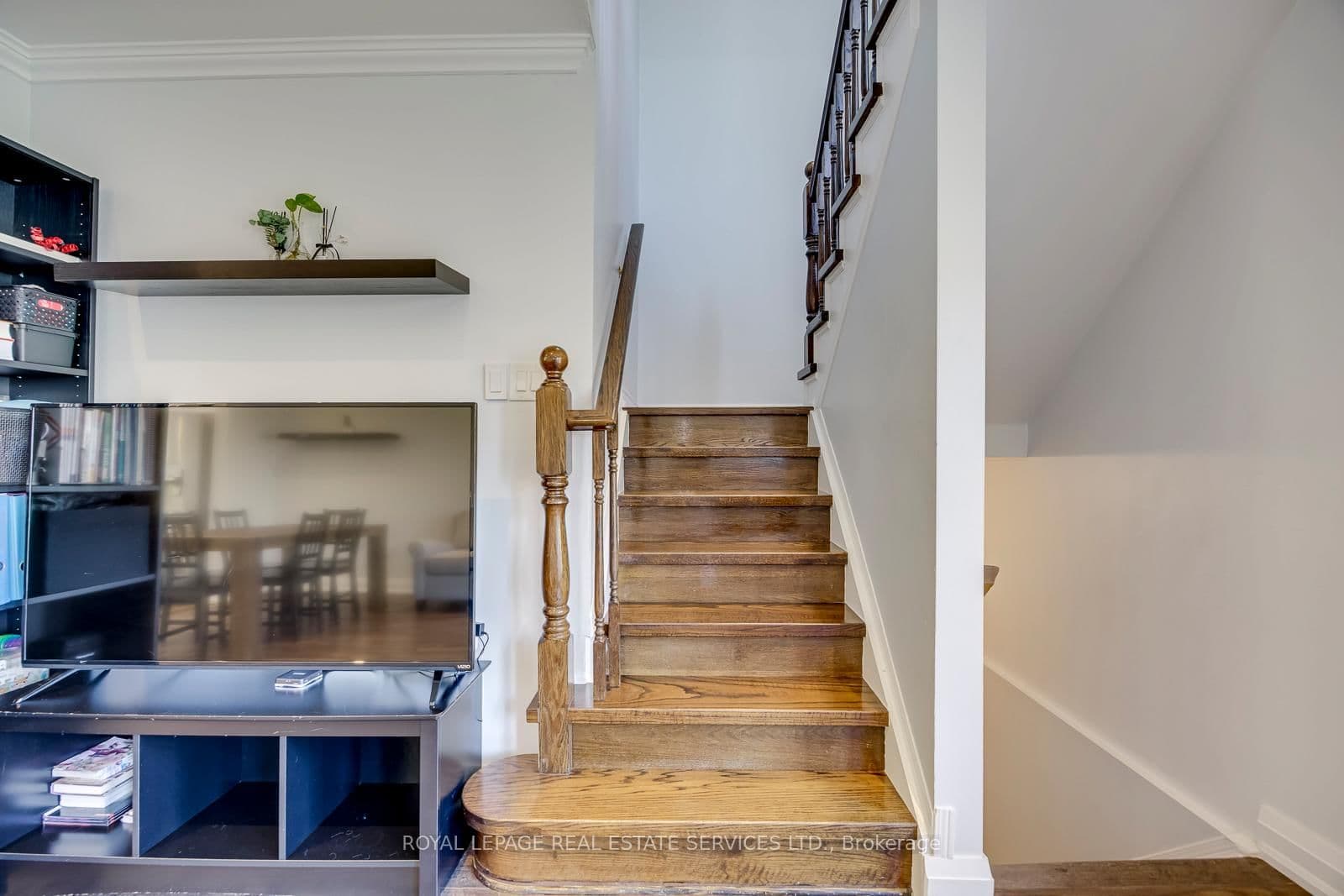 2189 Postmaster Drive, Unit 15 thumbnail 26