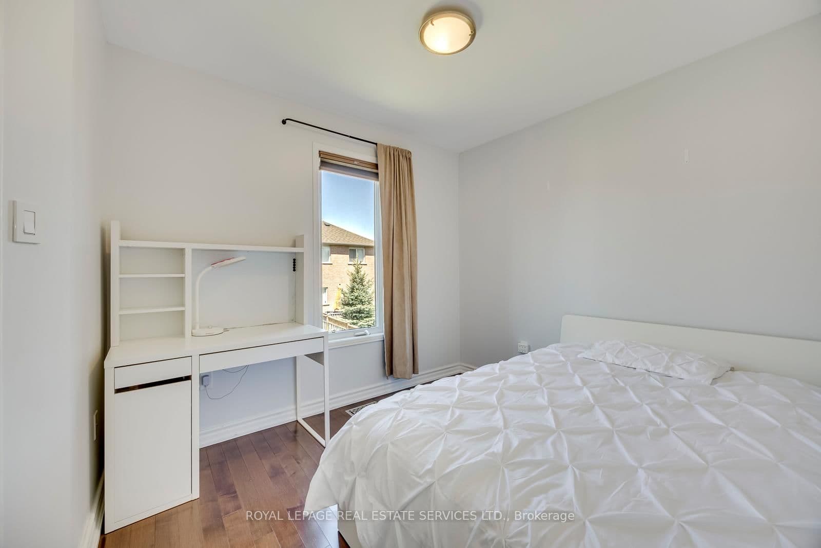 2189 Postmaster Drive, Unit 15 thumbnail 36