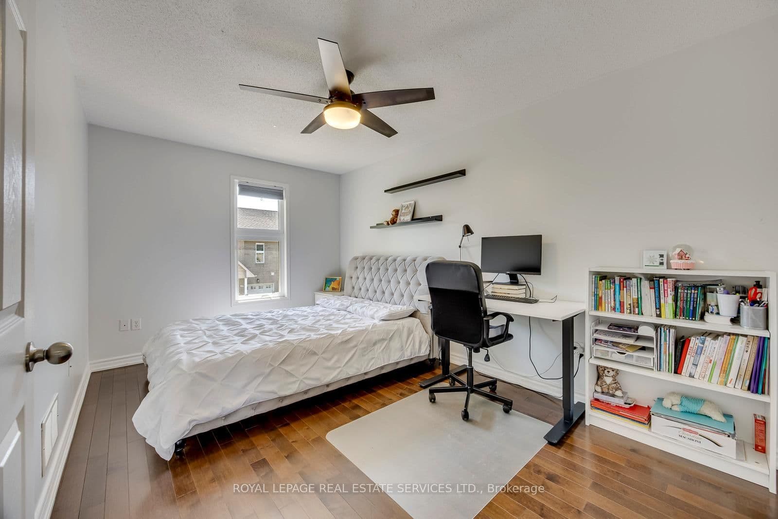 2189 Postmaster Drive, Unit 15 thumbnail 37