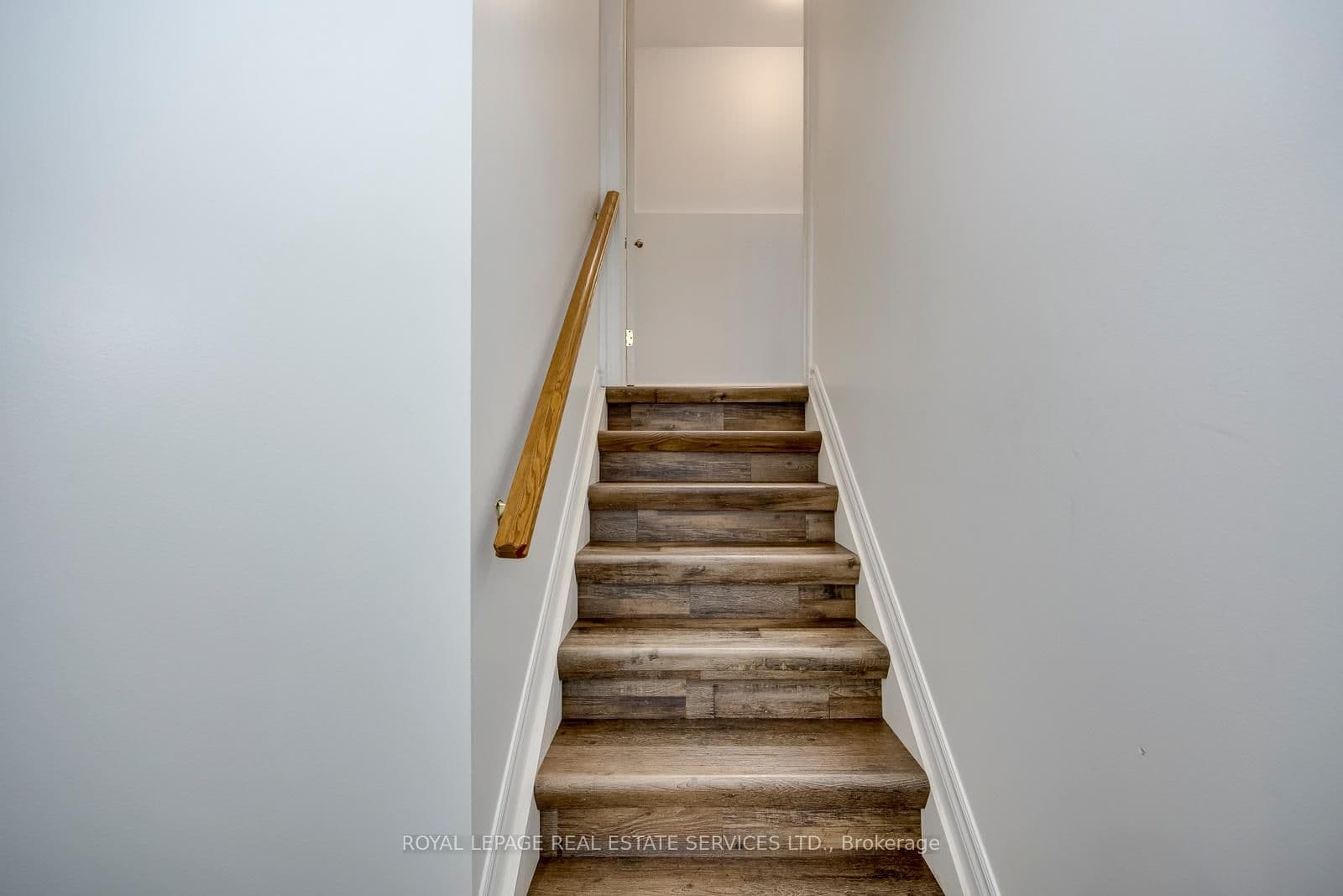 2189 Postmaster Drive, Unit 15 thumbnail 42