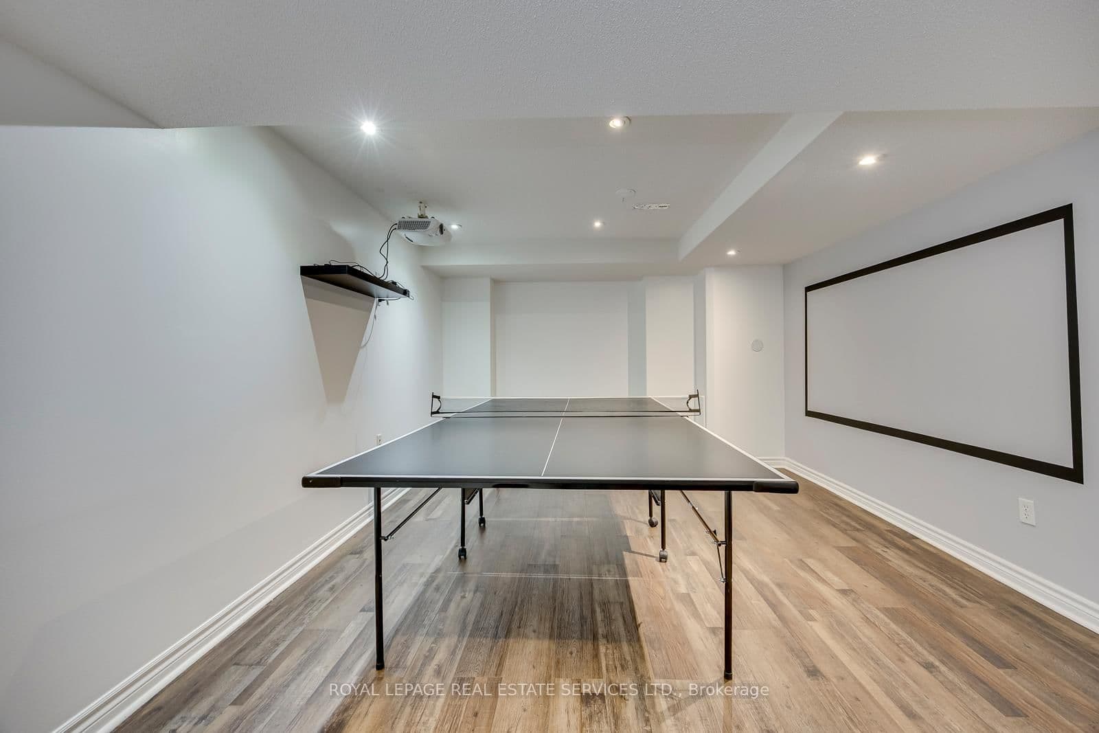 2189 Postmaster Drive, Unit 15 thumbnail 46