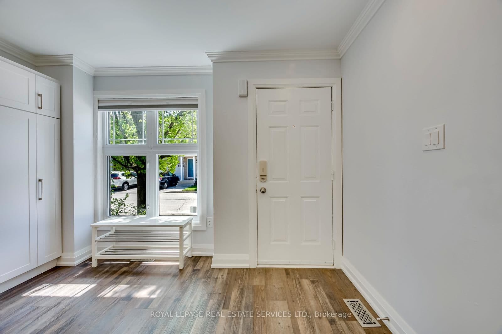 2189 Postmaster Drive, Unit 15 thumbnail 5