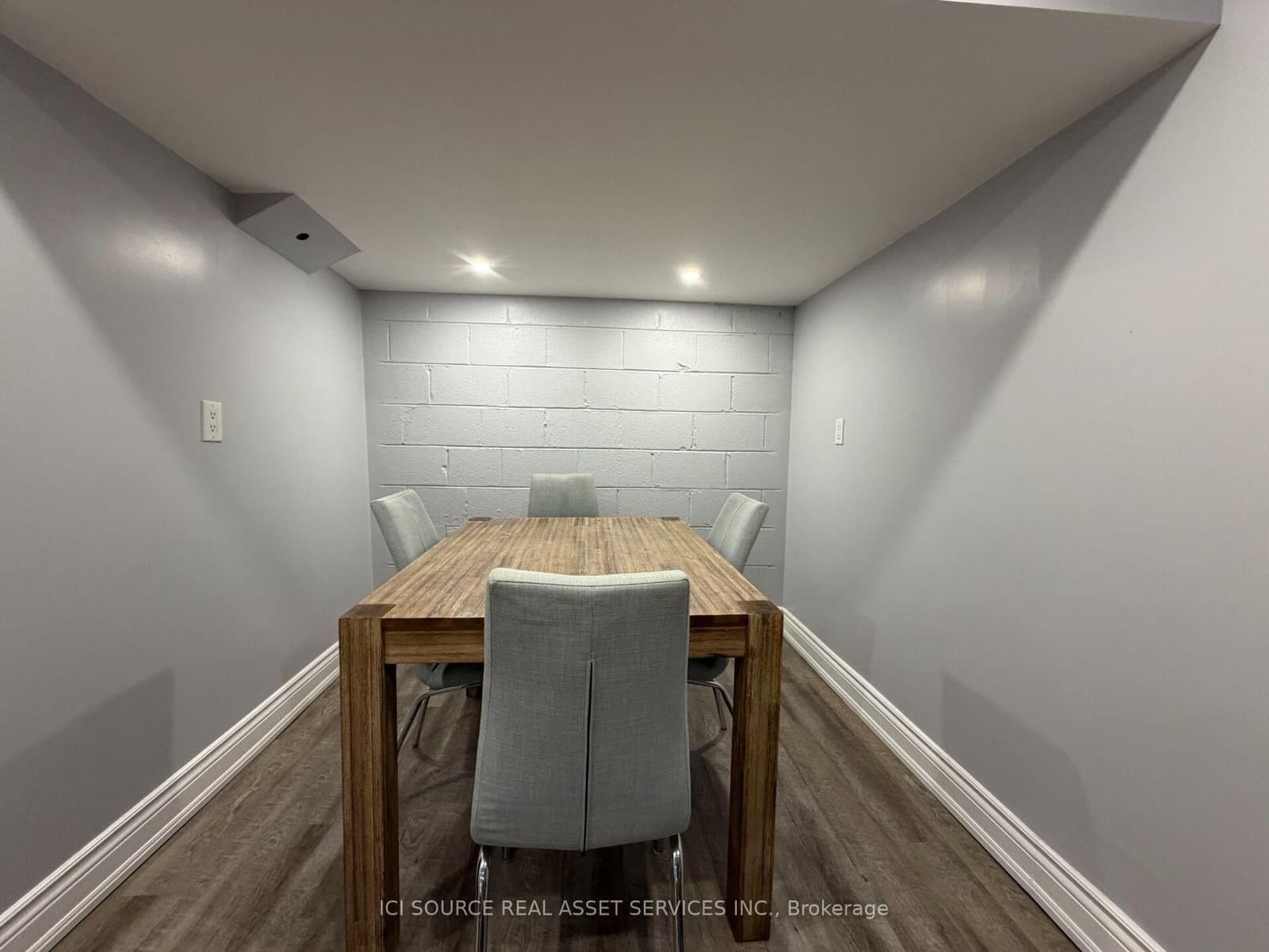 65 Glen Agar Drive, Unit Basement thumbnail 5