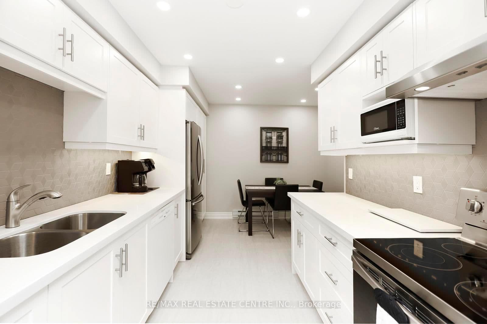 341 Wilson Drive, Unit 3 thumbnail 4