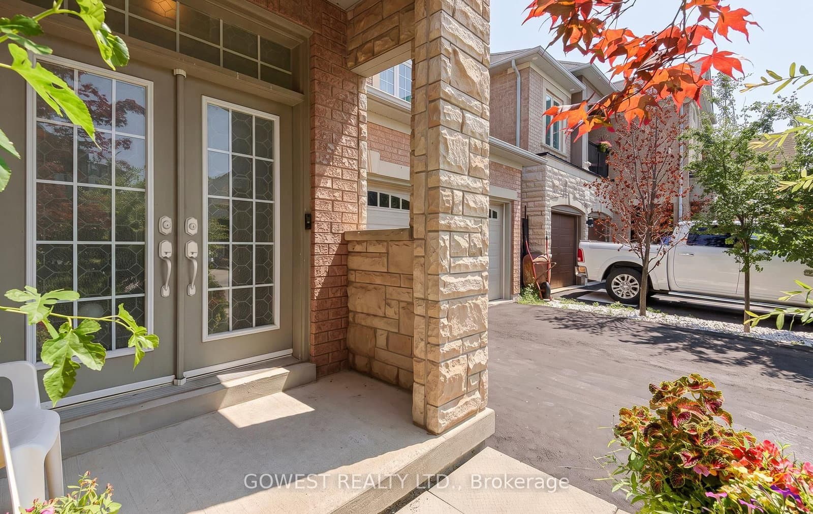 3045 Ferguson Drive thumbnail 2
