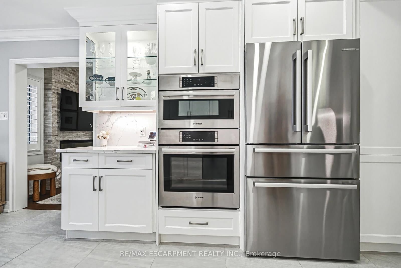 4211 Millcroft Park Drive, Unit 19 thumbnail 15
