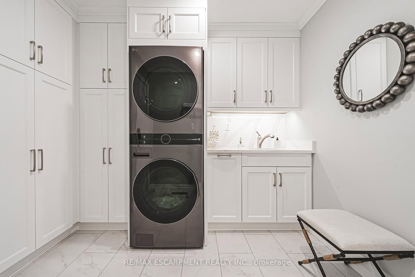 4211 Millcroft Park Drive, Unit 19 thumbnail 17