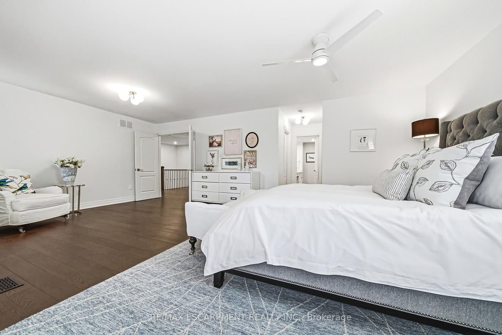 4211 Millcroft Park Drive, Unit 19 thumbnail 21